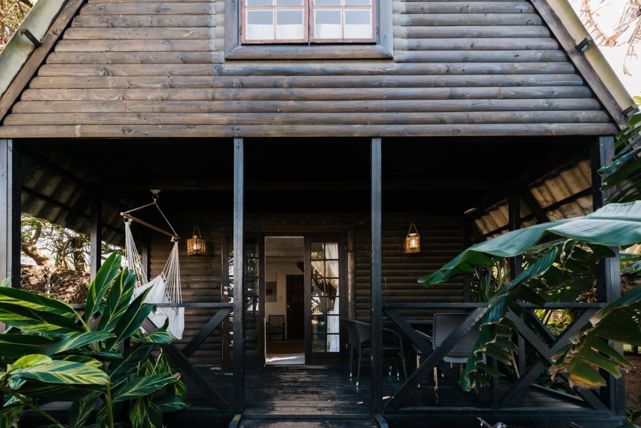 Umzumbe Surf House Villa Exterior photo