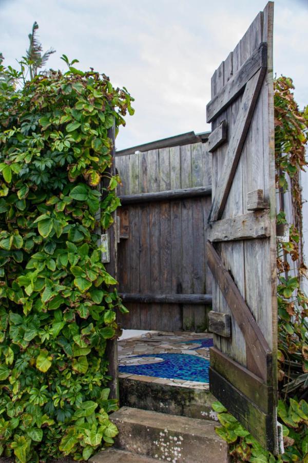 Umzumbe Surf House Villa Exterior photo