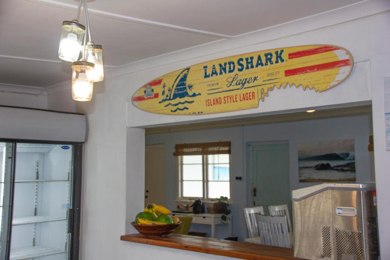 Umzumbe Surf House Villa Exterior photo